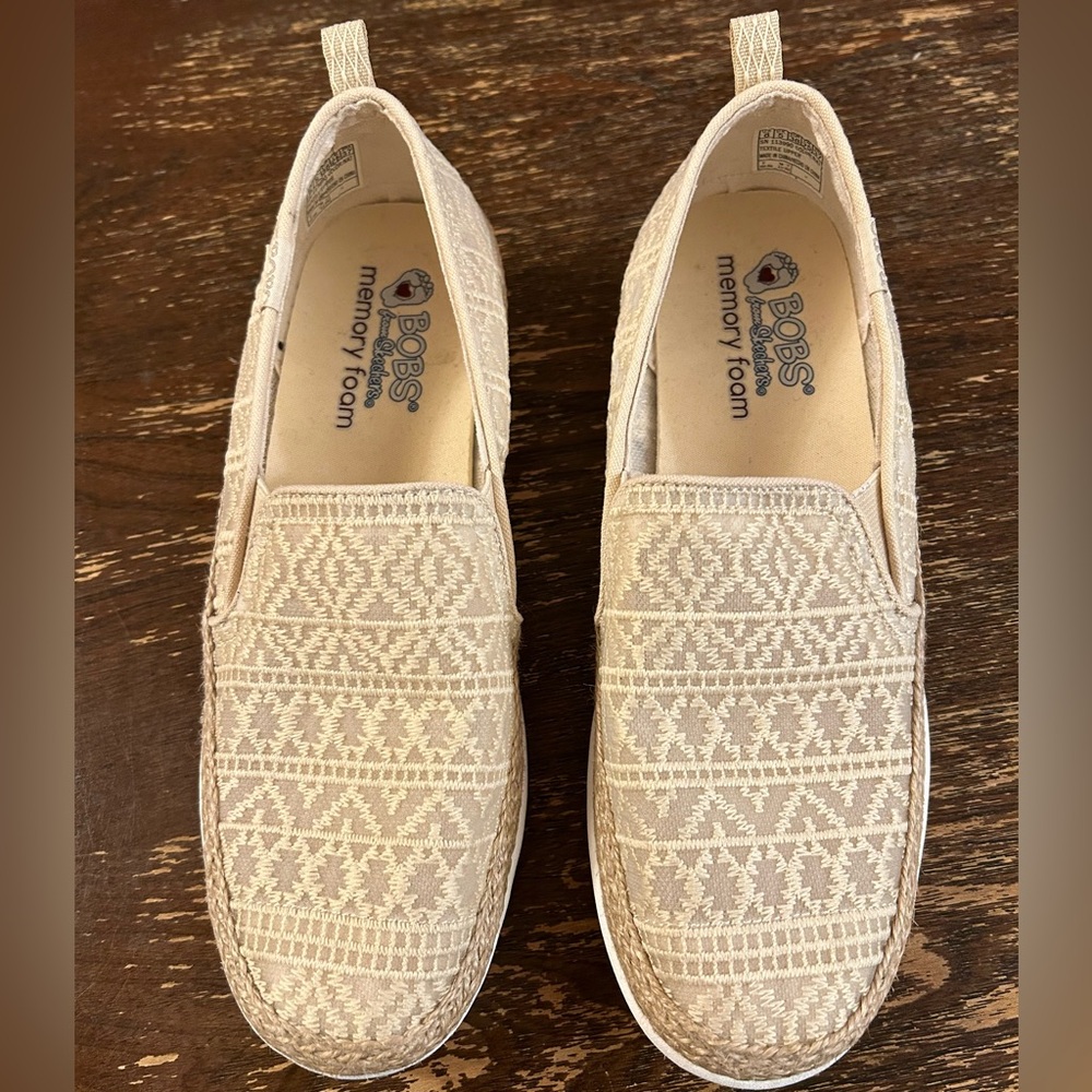 Skechers BOBS Flexpadrille Hi-Crisp Meadow Slip-On Sneaker - Natural Ivory, 8